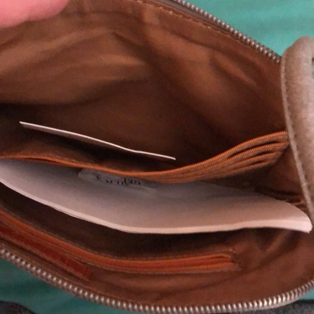Brand new with tags HOBO small bag/wristlet - Picture 3 of 10